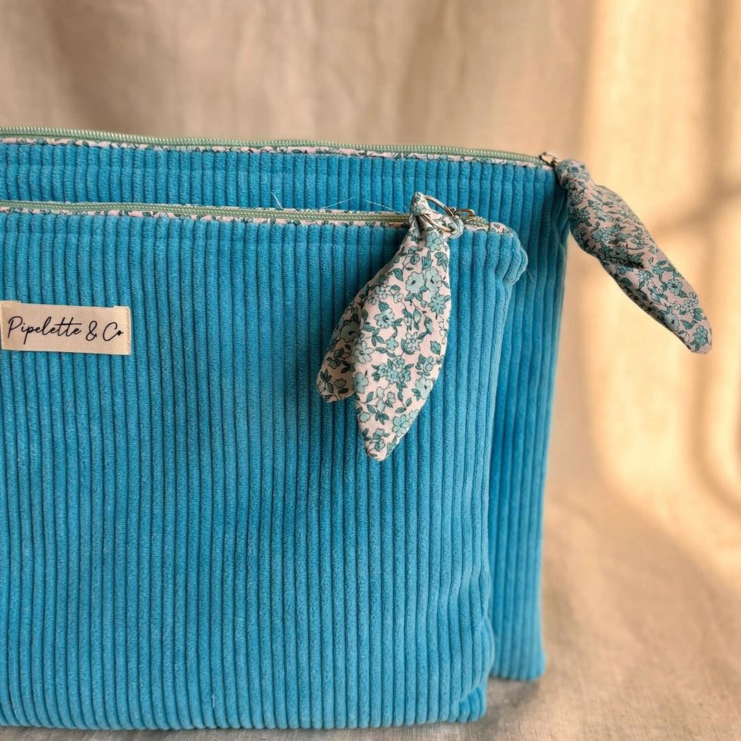 Pochette ordinateur fait main – Velours & Liberty turquoise