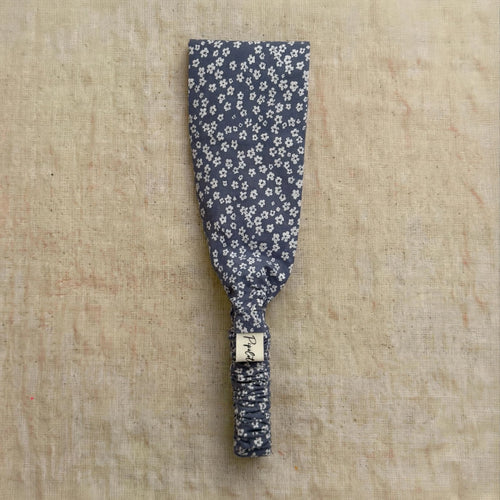 Bandeau Twist Bleu Gris - Petites fleurs blanches - Taille Unique 58-64cm