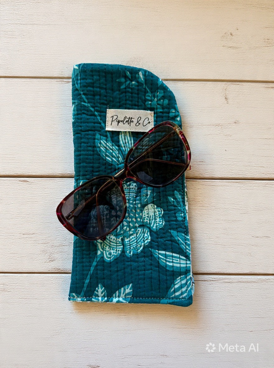 étui à lunette block print vert et fleuri