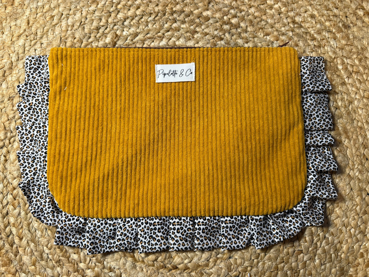 Pochette à froufrous moutarde et léopard