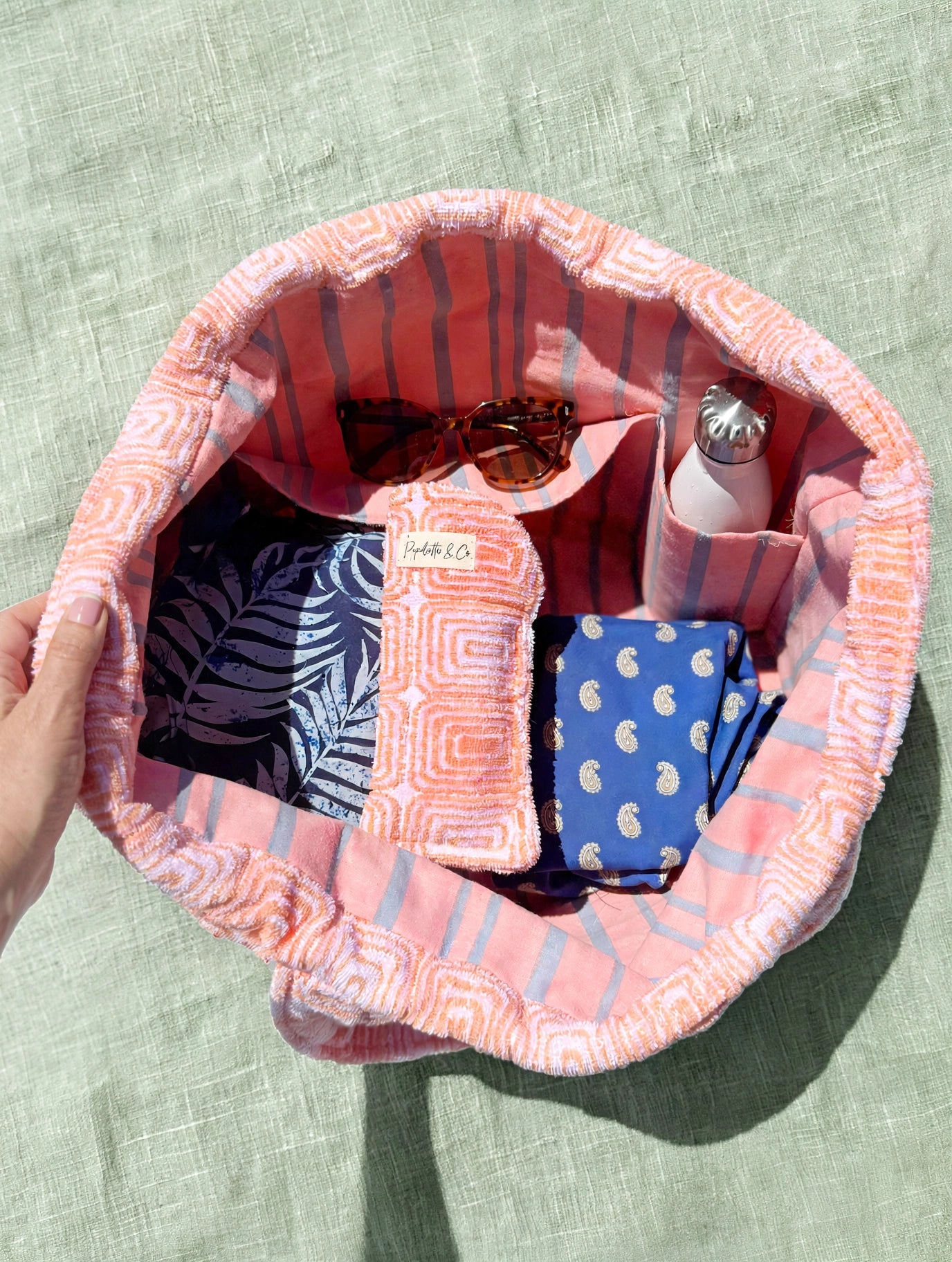 Mon Cabas de Plage Idéal – Unique & Durable
-Pipelette & Co