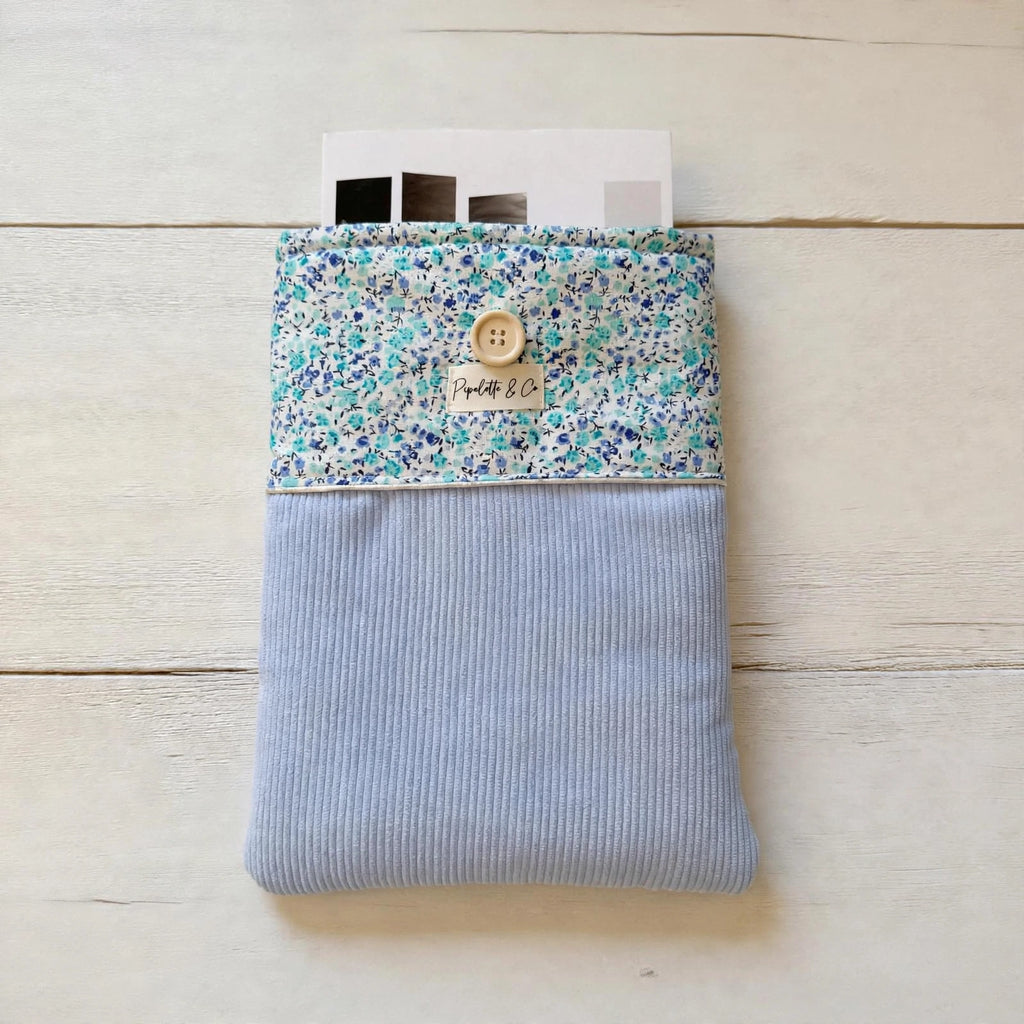 Pochette à Livre Broché 23x30cm - Bleu Ciel Pastel & Liberty Bleuet