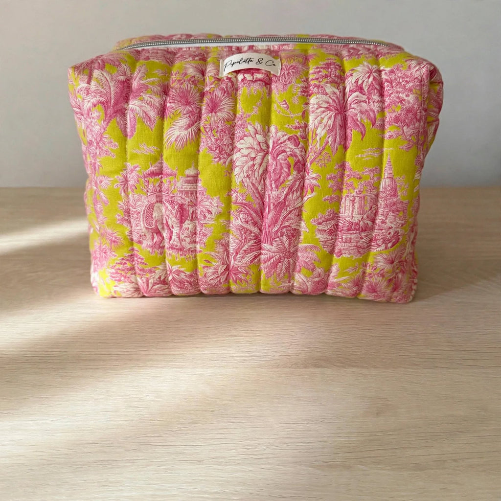 Trousse de toilette matelassée en toile de Jouy rose et jaune
